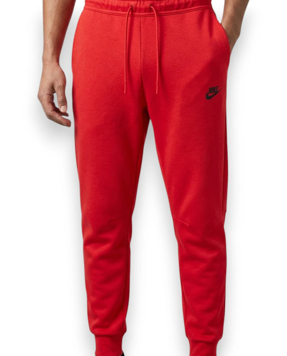 Nike Tech Fleece – Red White