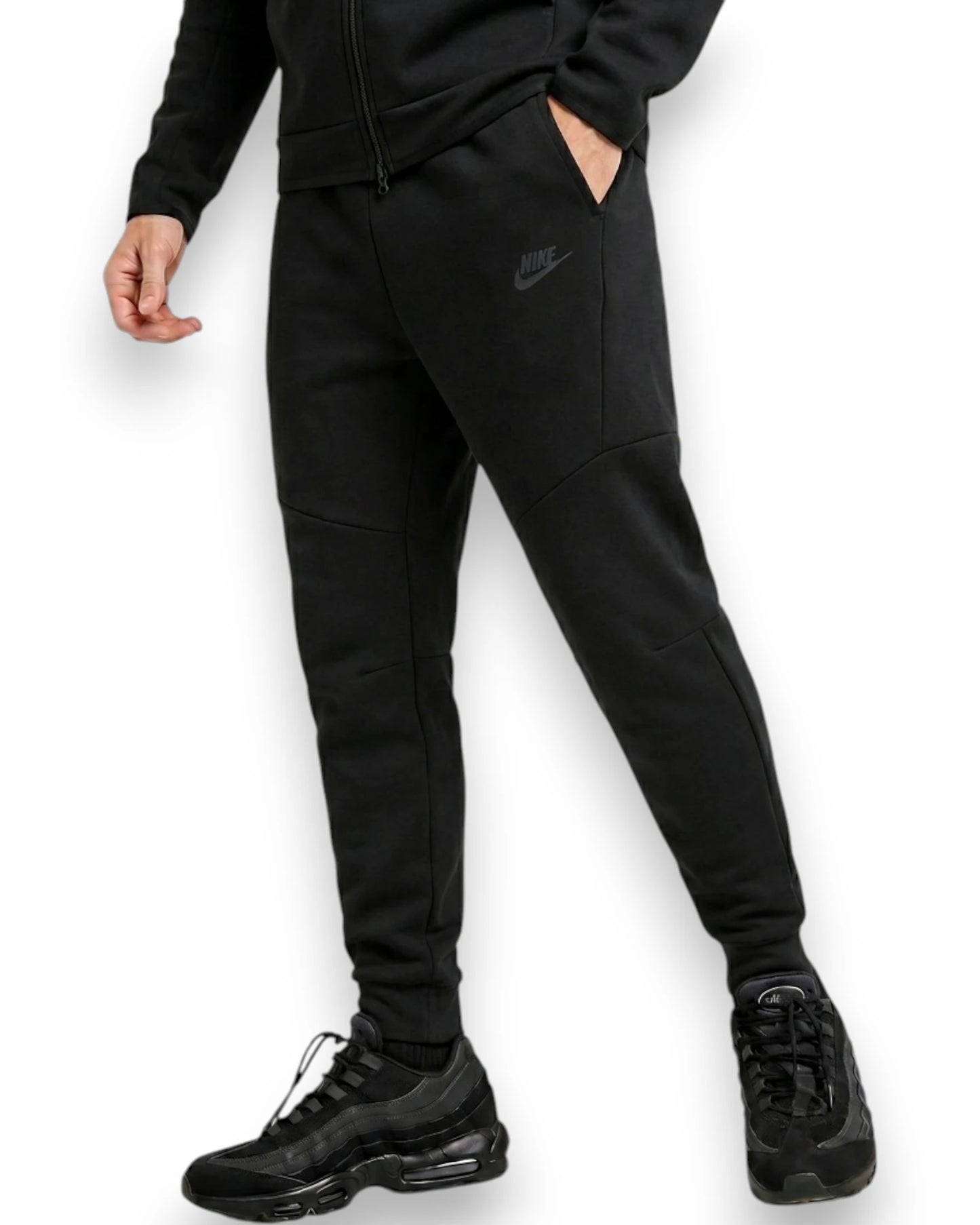 Nike Tech Fleece Jogger in Black front view